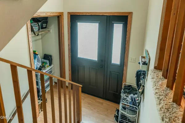 Bismarck, ND 58504,2865 Warwick LOOP