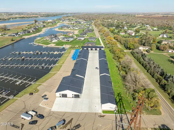 Bismarck, ND 58503,5902 Burnt Creek LOOP