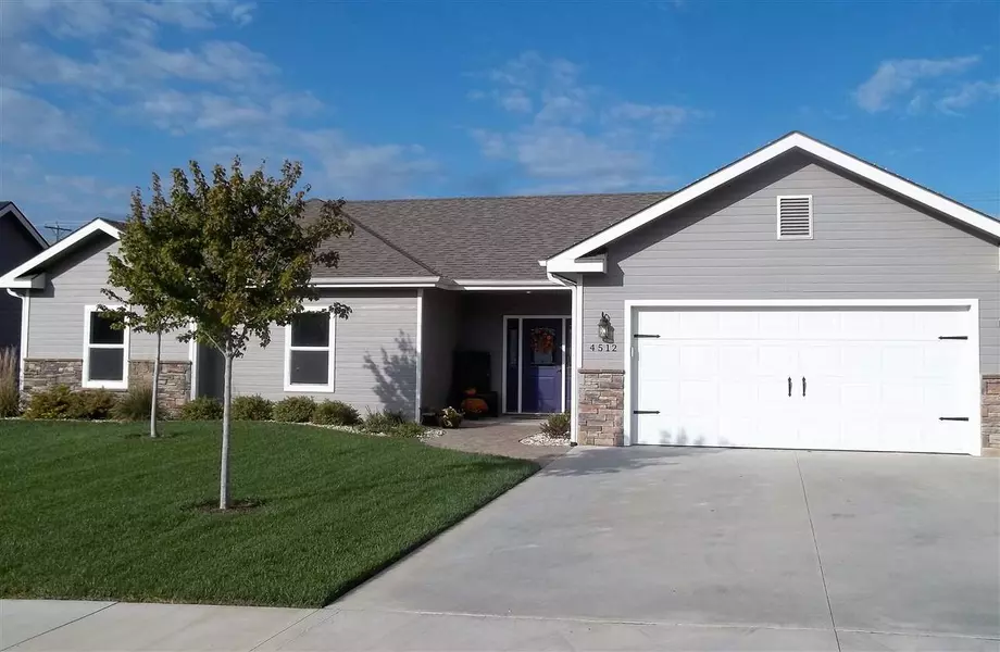 4512 Periwinkle, Manhattan, KS 66502