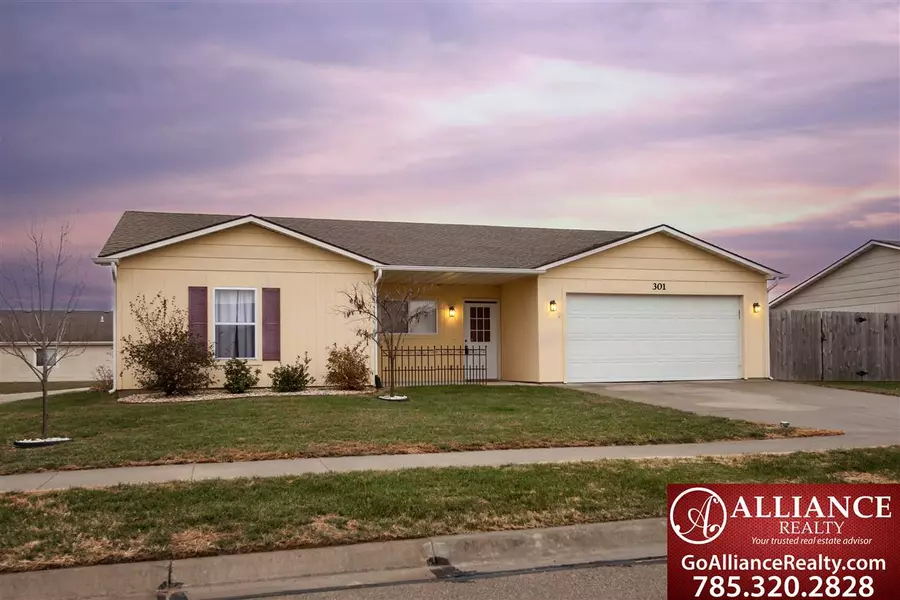 301 Northfield RD, Manhattan, KS 66502