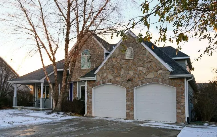 3105 Pinewood CIR, Manhattan, KS 66502