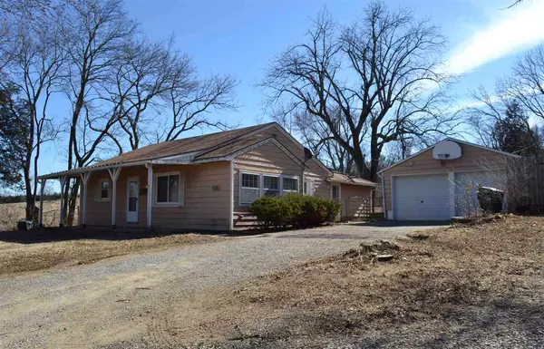 Tecumseh, KS 66542,7531 SE US 40 HWY