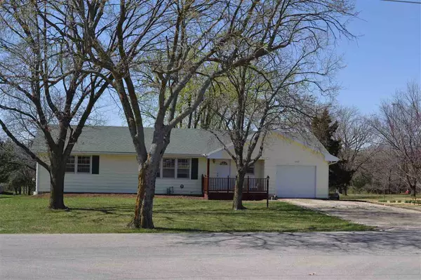 Tecumseh, KS 66542,3425 SE Tecumseh RD