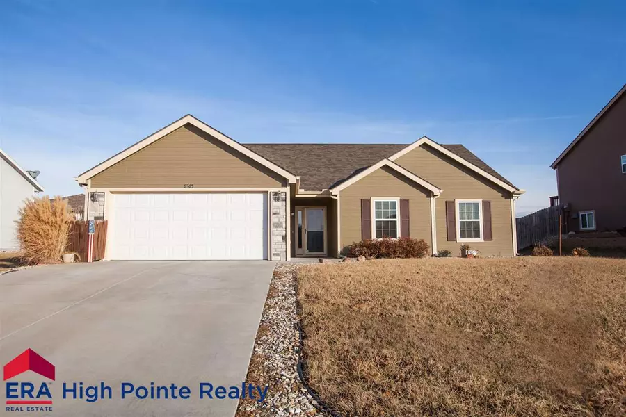 8865 Elderberry Run, Manhattan, KS 66502
