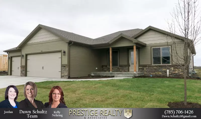 9951 Lavender LN, Manhattan, KS 66502
