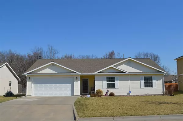 209 Hackberry AVE, Manhattan, KS 66502