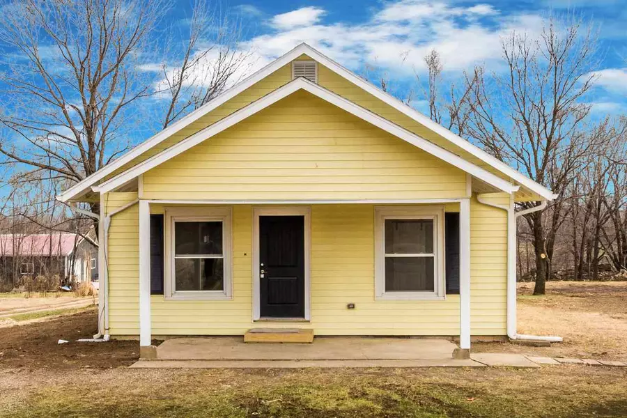 2795 Purcell RD, Manhattan, KS 66502