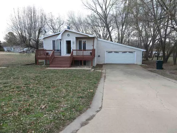 Council Grove, KS 66846,129 Hillside DR