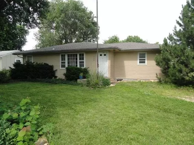 229 N Main ST, Riley, KS 66531