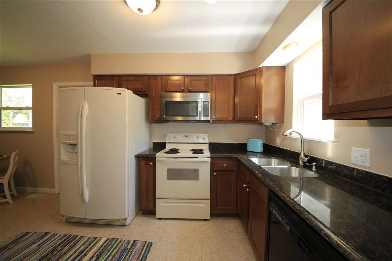 Manhattan, KS 66502,1326 Yuma