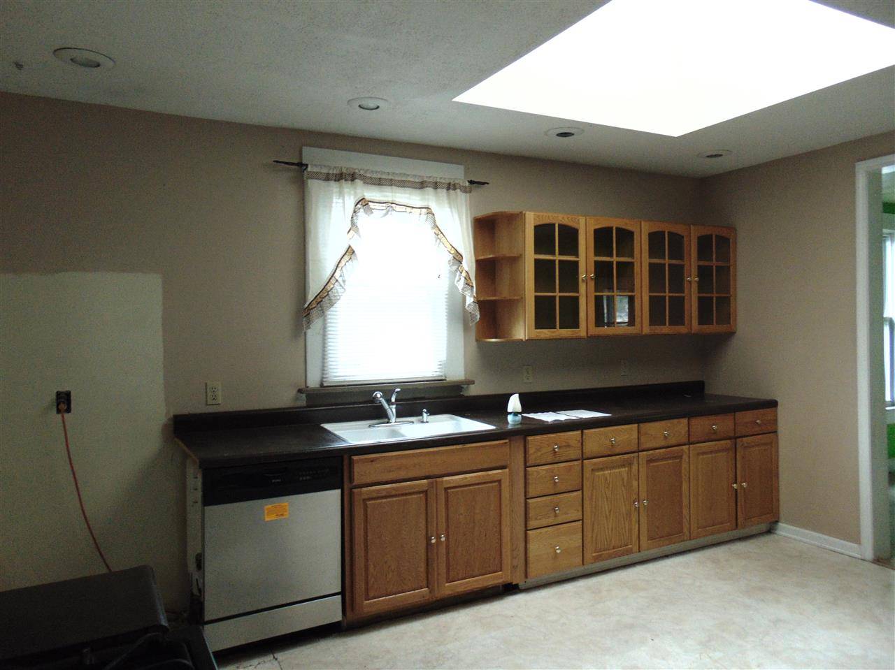 Junction City, KS 66441,121 E 1st