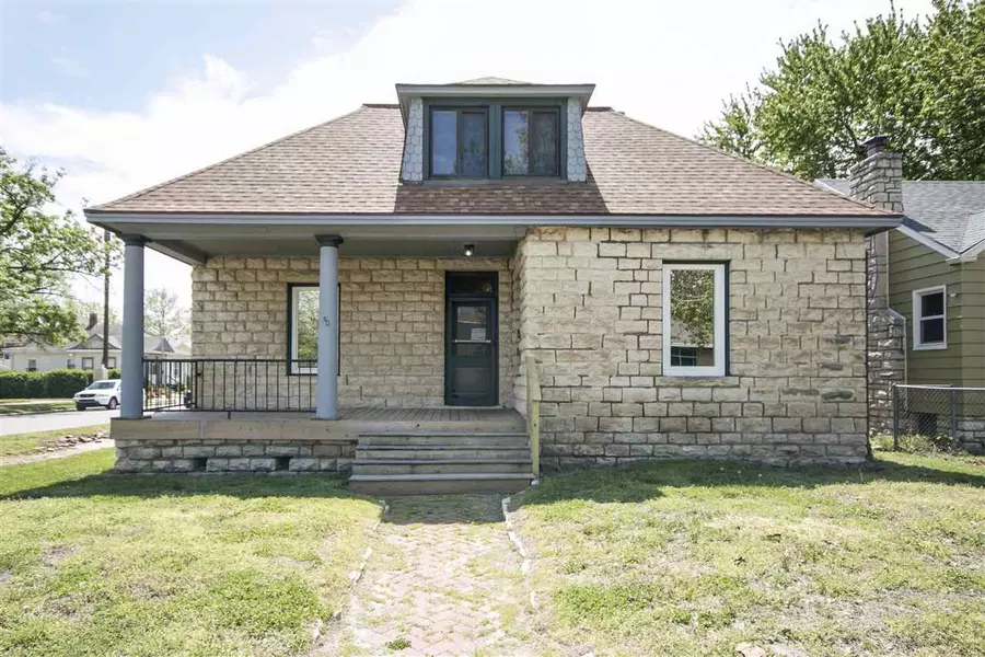 501 Pierre ST, Manhattan, KS 66502