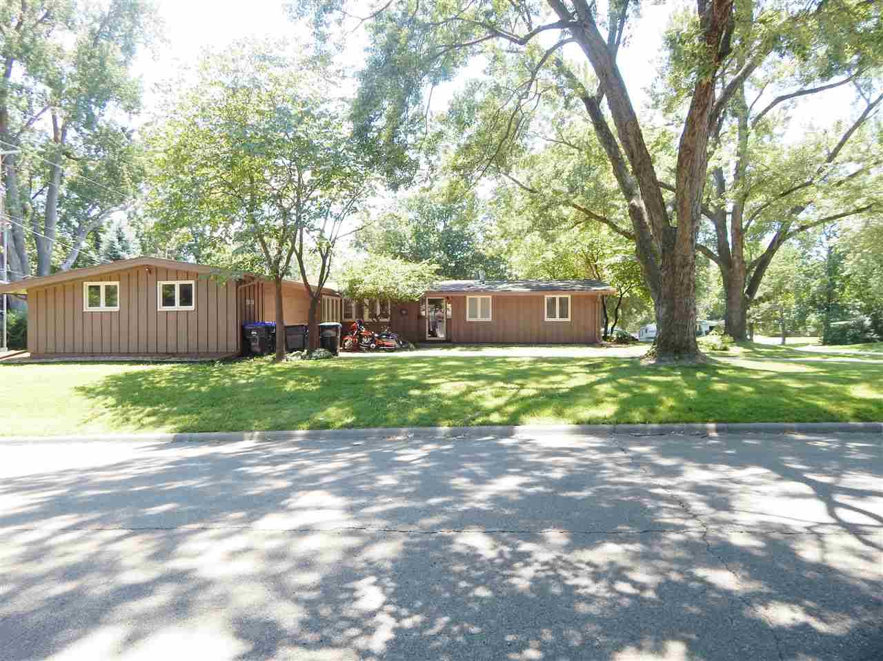 Topeka, KS 66611,2800 SW Mulvane ST