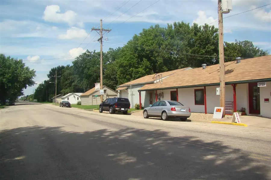 118 Newbury Ave, Paxico, KS 66526