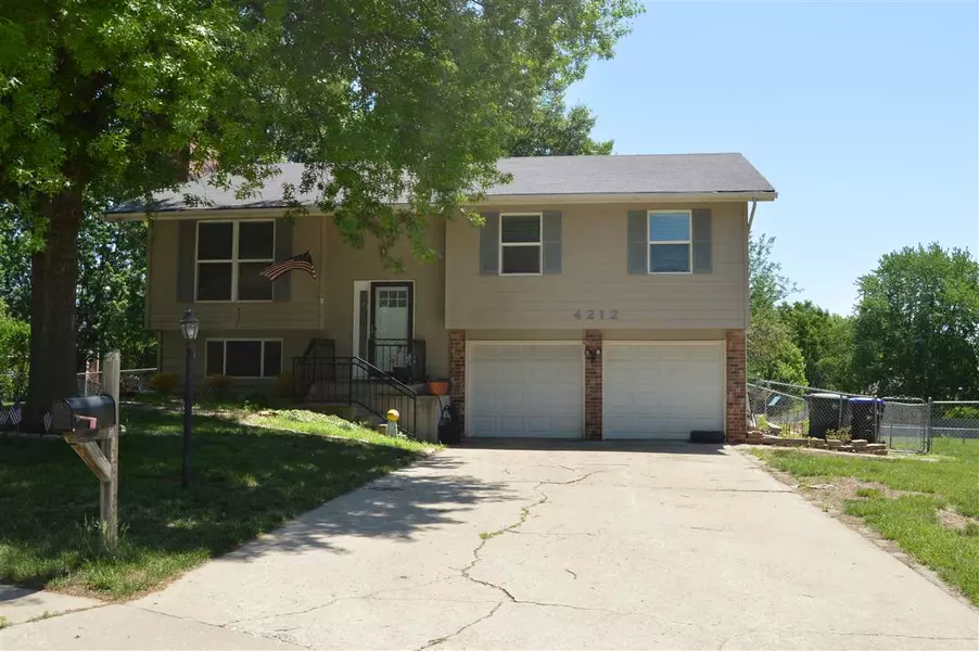 4212 SE Ohio CT, Topeka, KS 66609