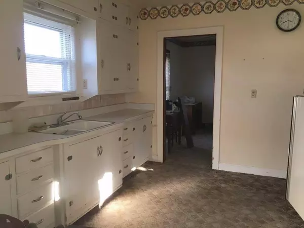 Junction City, KS 66441,520 W 8th ST