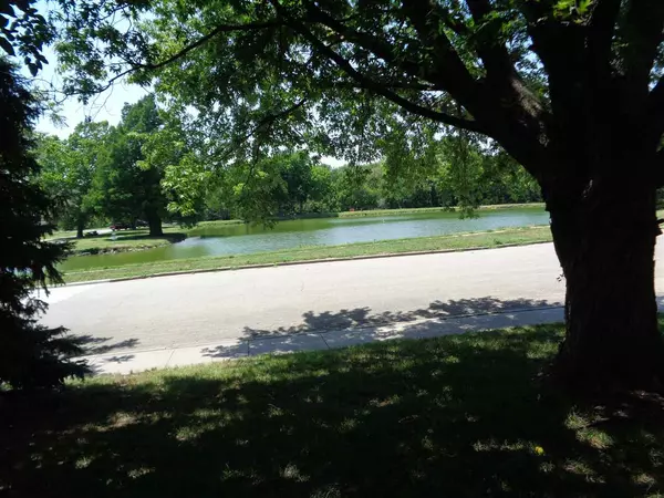 614 N Broadway ST, Herington, KS 67449