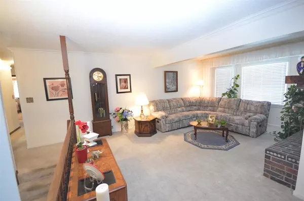 Junction City, KS 66441,408 Countryside RD