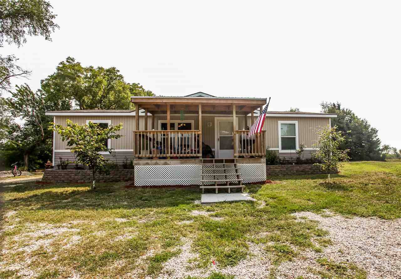 4393 Rockenham Rd, St. George, KS 66535