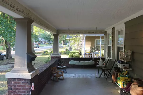 Topeka, KS 66604,1246 SW Wayne AVE