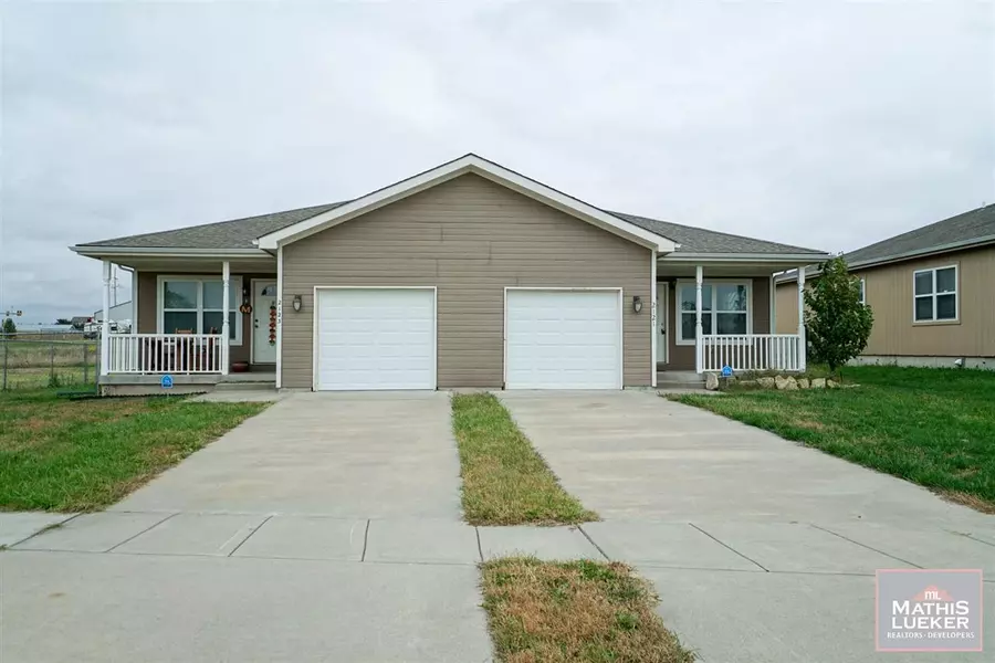 2121-2123 Killdeer RD, Junction City, KS 66441
