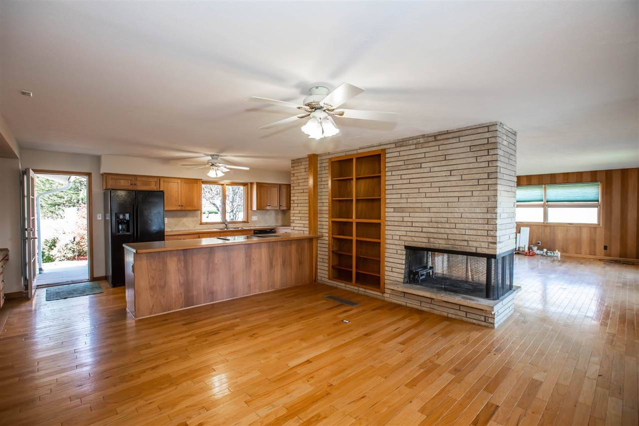 Manhattan, KS 66503,6070 Tuttle Terrace