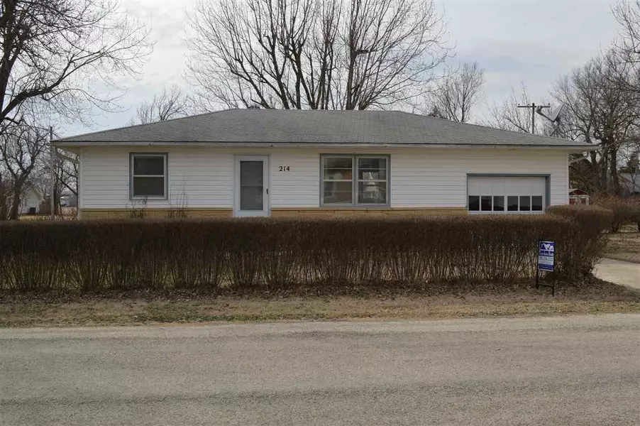 214 S Fourth ST, White City, KS 66872