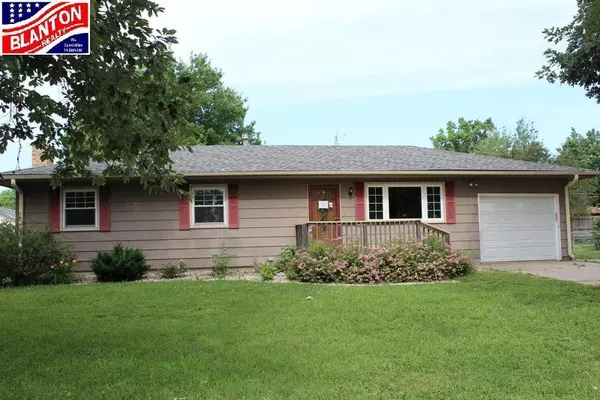 Manhattan, KS 66502,1925 Morning Glory DR