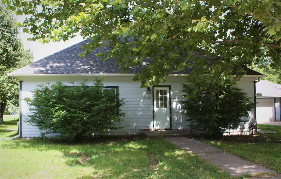 2336 Center Detroit ST, Abilene, KS 67410