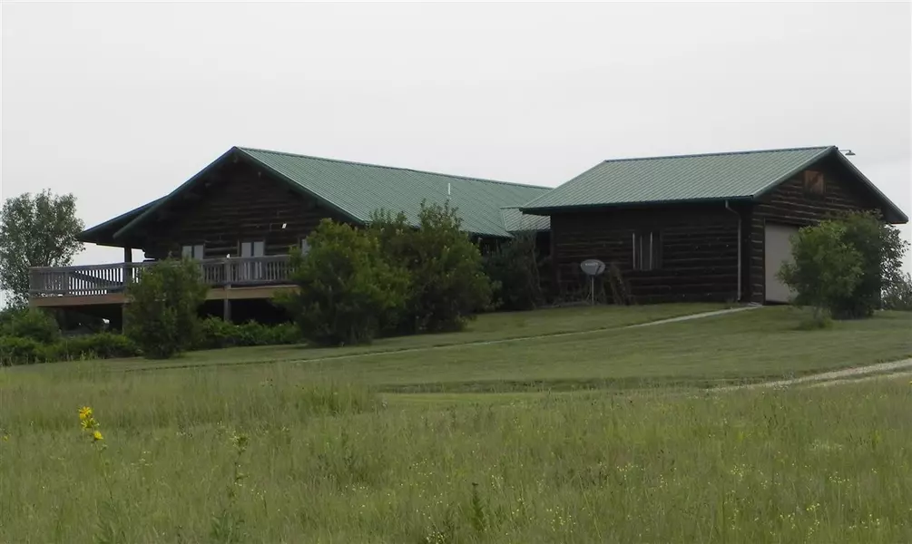 18530 Longhorn Rd, Paxico, KS 66526