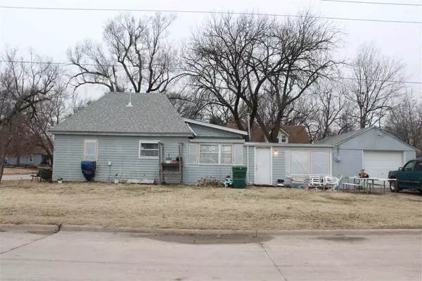 Abilene, KS 67410,527 NE 5th ST