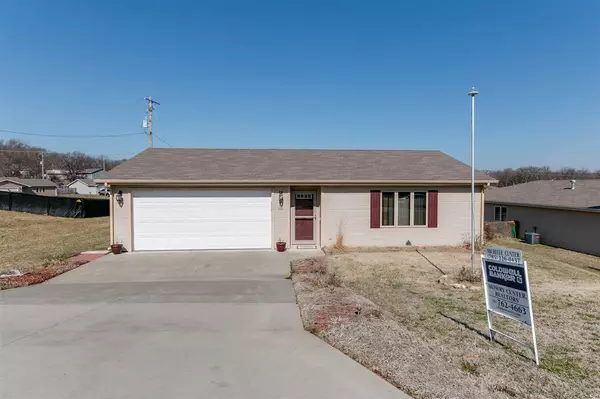Ogden, KS 66517,131 Allen Hill DR