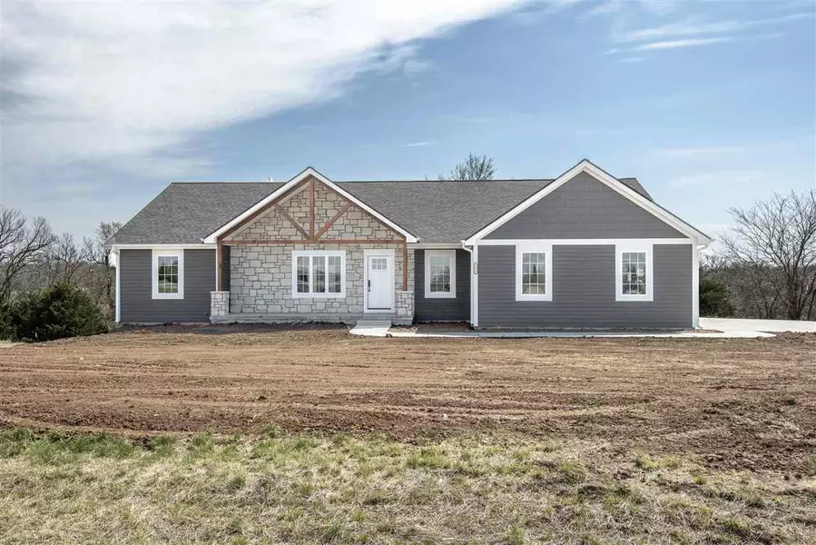 Lakeview CT, Milford, KS 66514