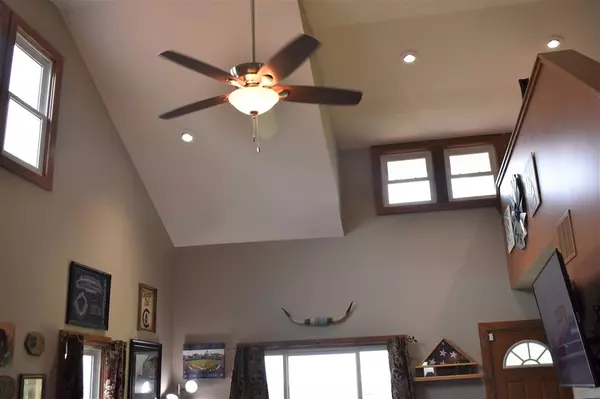 Abilene, KS 67410,1369 Hawk RD