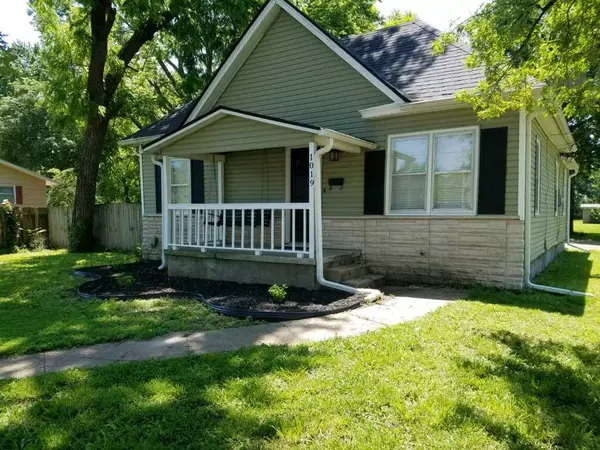 Abilene, KS 67410,1019 W 1st ST