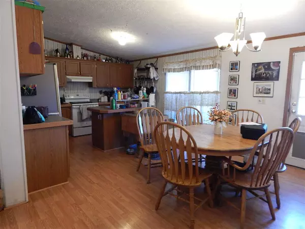 Topeka, KS 66609,4444 SE Grand Oaks AVE