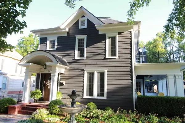 Abilene, KS 67410,918 NW 3rd ST