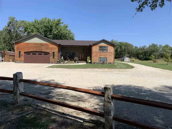 Abilene, KS 67410,637 Old Highway 40