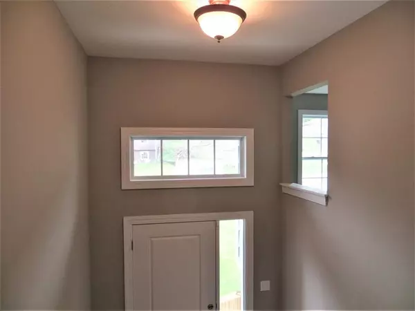 Manhattan, KS 66503,4931 Shadowridge DR