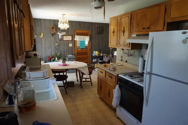 Abilene, KS 67410,202 Grand BLVD