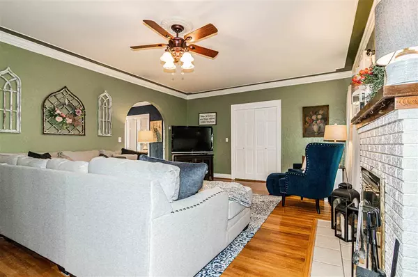 Abilene, KS 67410,405 NE 9th ST