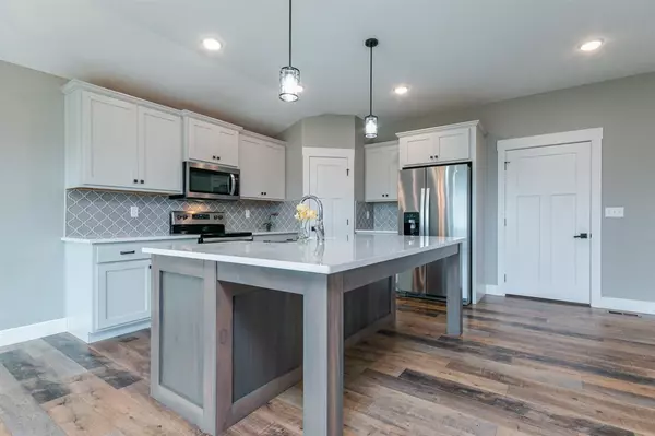 Manhattan, KS 66502,4351 Aspen DR