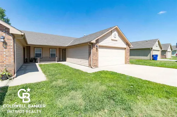 Junction City, KS 66441,1620-1622 Clover DR