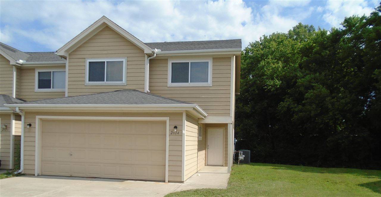 2614 - 2616 Deerfield BLVD, Junction City, KS 66441