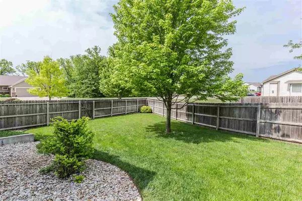 Manhattan, KS 66503,5100 Shadowridge DR