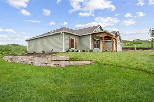 Manhattan, KS 66503,3907 Travers CIR