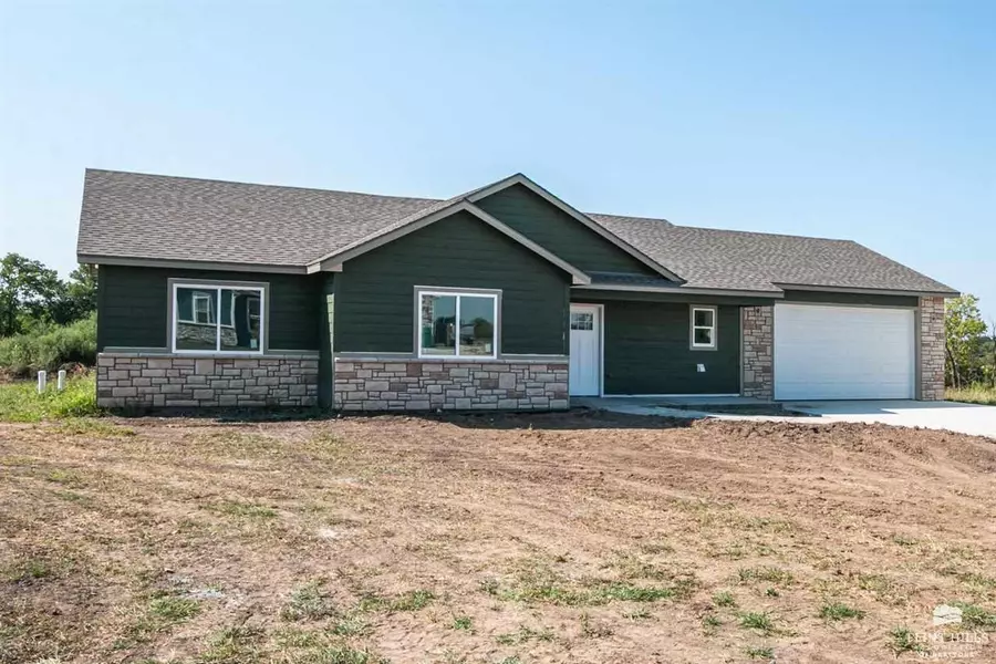 110 W D, Olsburg, KS 66520