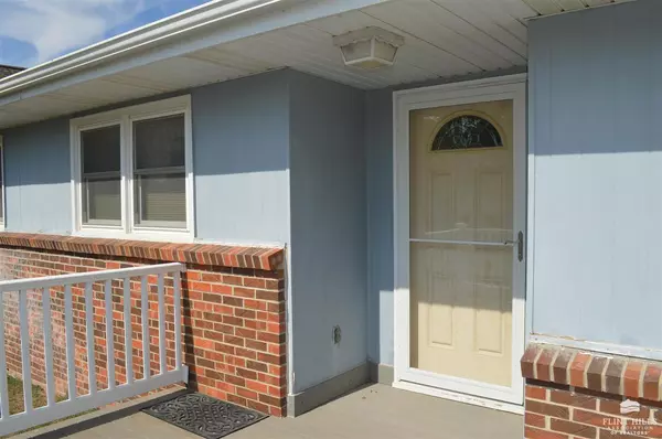 Herington, KS 67449,516 E Lewerenz ST