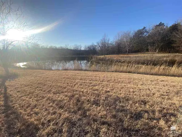 Leonardville, KS 66449,9323 Baldwin Creek RD