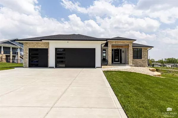 Manhattan, KS 66502,4815 Banner DR